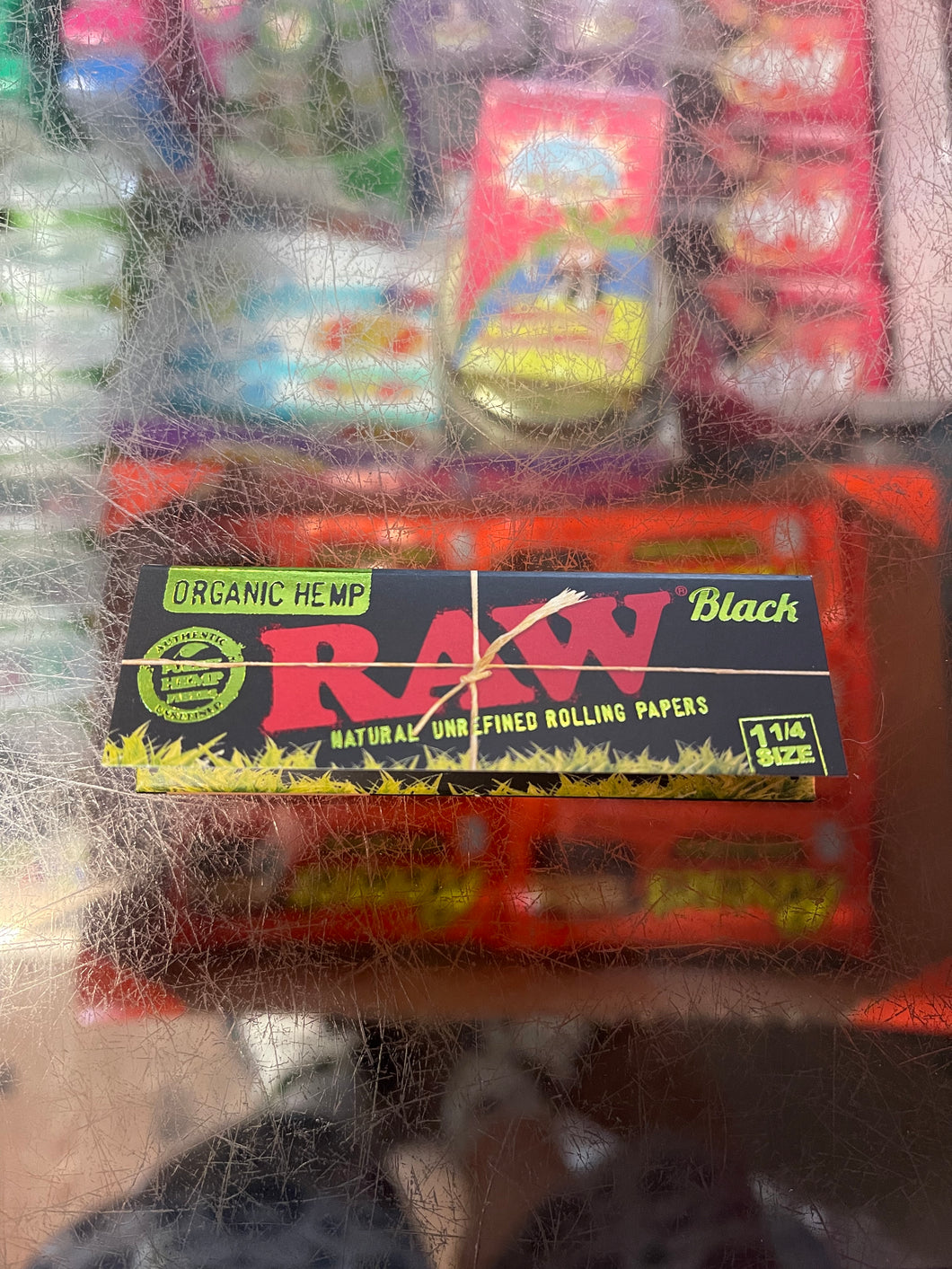 RAW 1 1/4 Black Organic Hemp papers